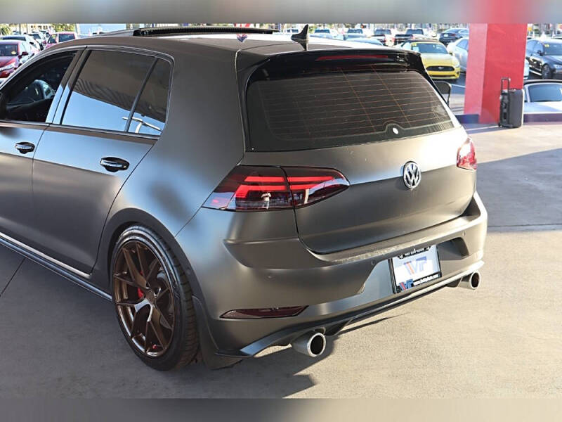 2021 Volkswagen Golf GTI Autobahn