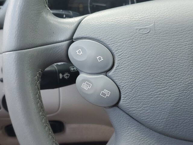 2005 Mercedes-Benz CLK CLK 320