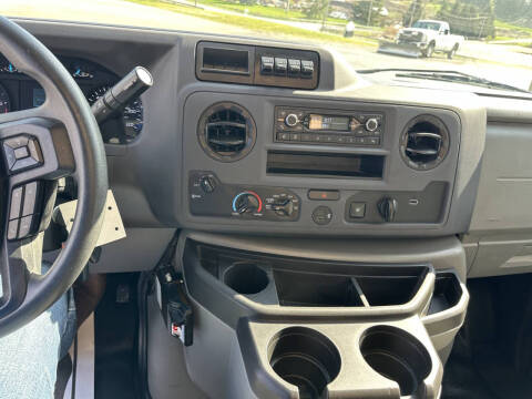 2024 Ford E-Series