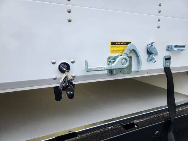 2024 Chevrolet Express 3500