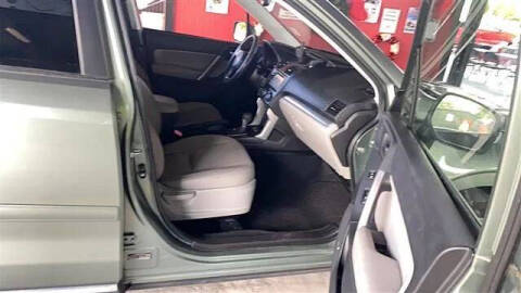 2015 Subaru Forester 2.5i Touring