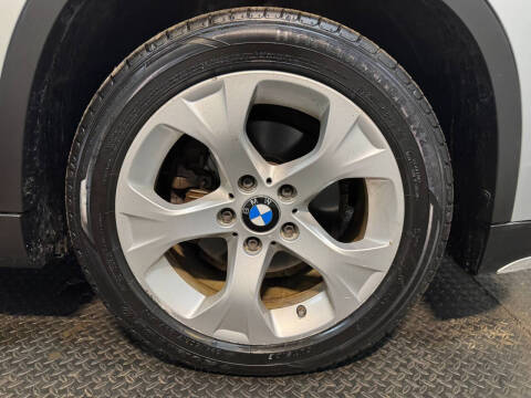 2015 BMW X1 sDrive28i