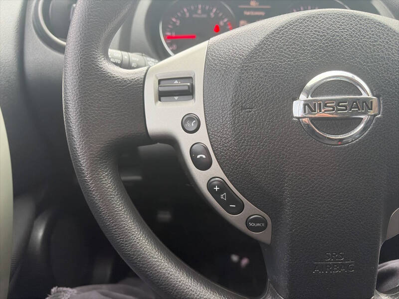 2013 Nissan Rogue SV