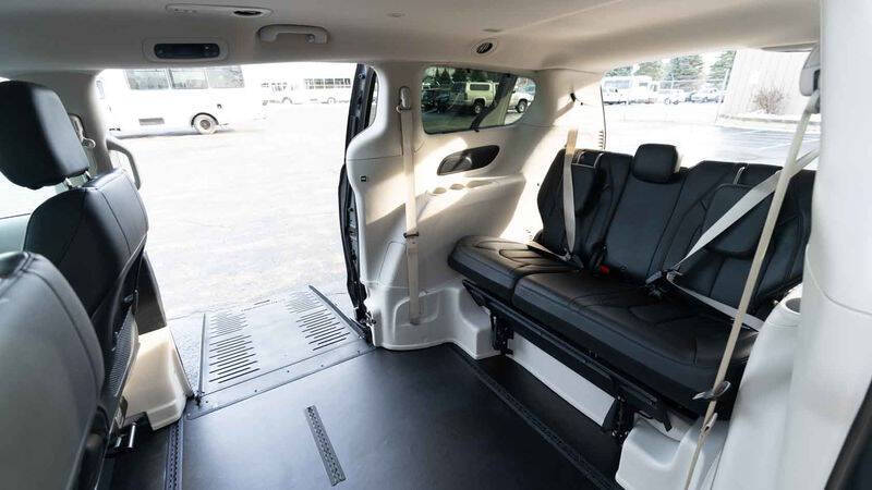 2020 Chrysler Pacifica Touring L