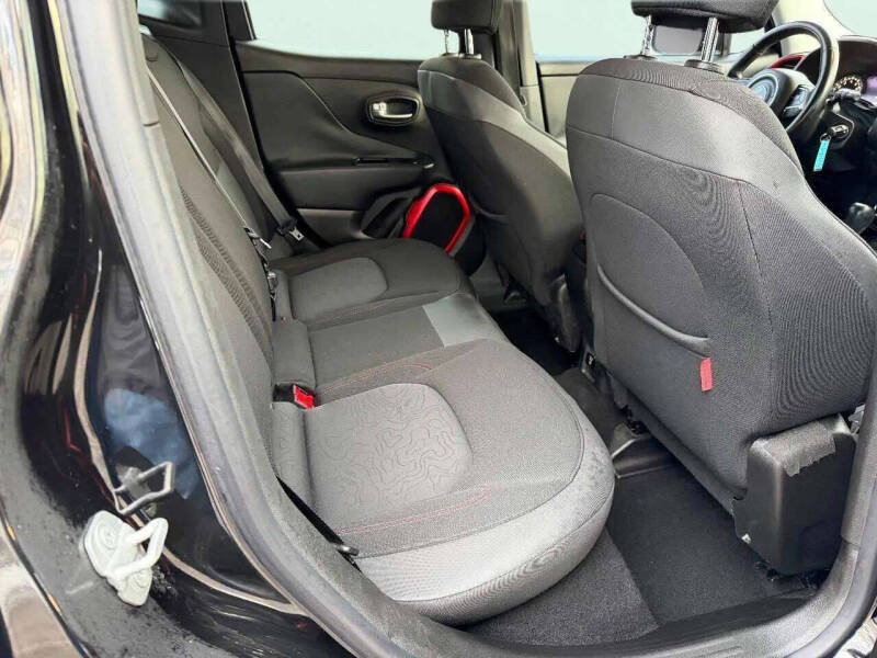 2015 Jeep Renegade Trailhawk