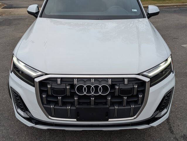 2025 Audi Q7 quattro Premium 45 TFSI