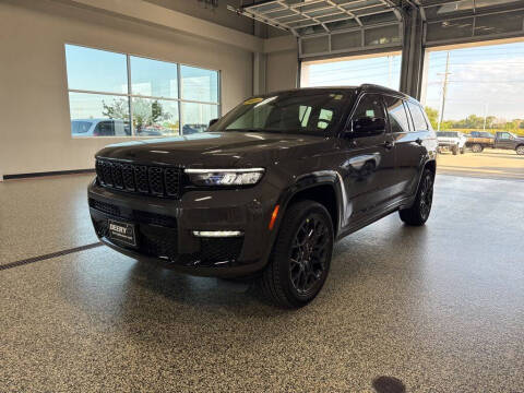 2025 Jeep Grand Cherokee L Summit