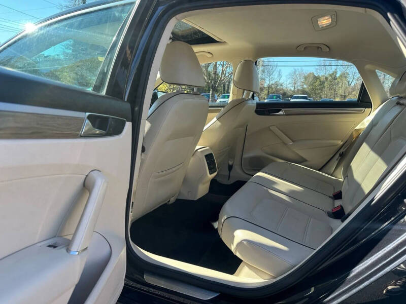 2017 Volkswagen Passat 1.8T SE