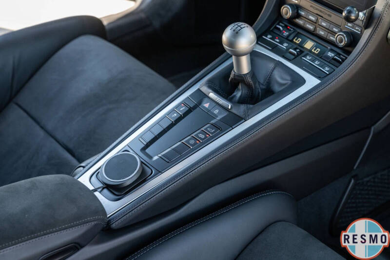 2024 Porsche 718 Cayman GTS 4.0