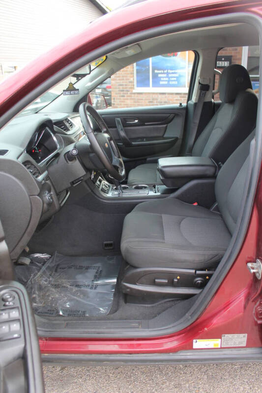 2017 Chevrolet Traverse LT