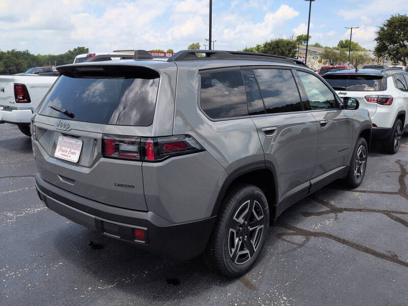2026 Jeep Cherokee Laredo