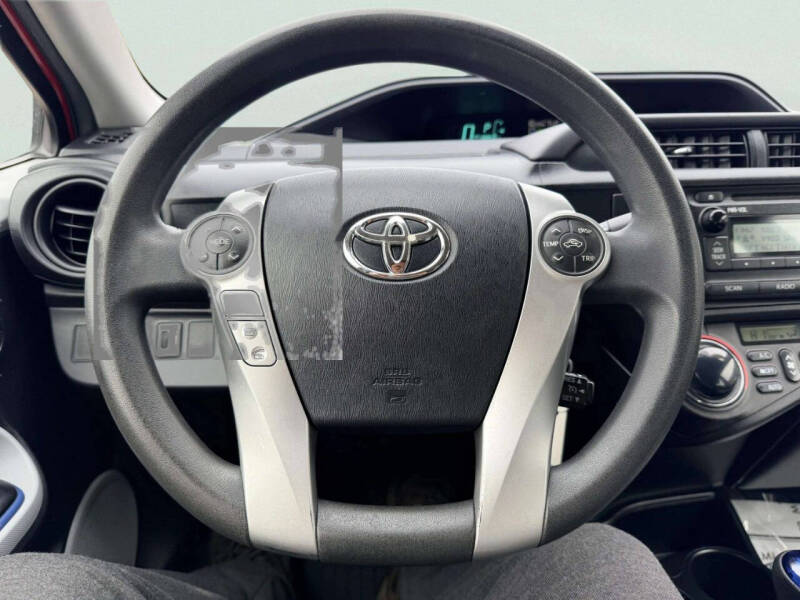2013 Toyota Prius c Two