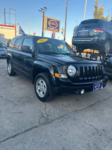 2017 Jeep Patriot for sale at AutoBank in Chicago IL