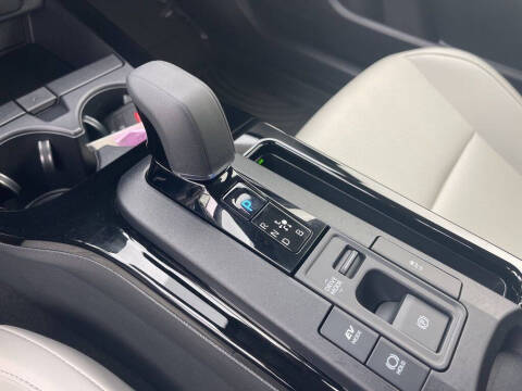 2024 Toyota Prius XLE