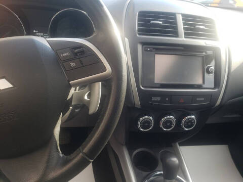 2014 Mitsubishi Outlander Sport SE