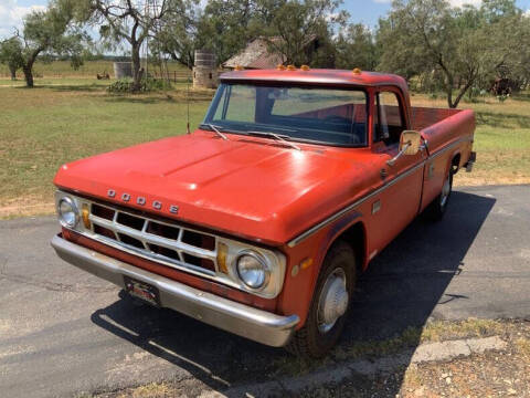 1969 Dodge D200 Pickup