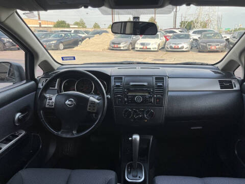 2008 Nissan Versa 1.8 SL