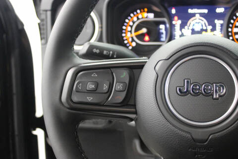 2025 Jeep Gladiator High Tide