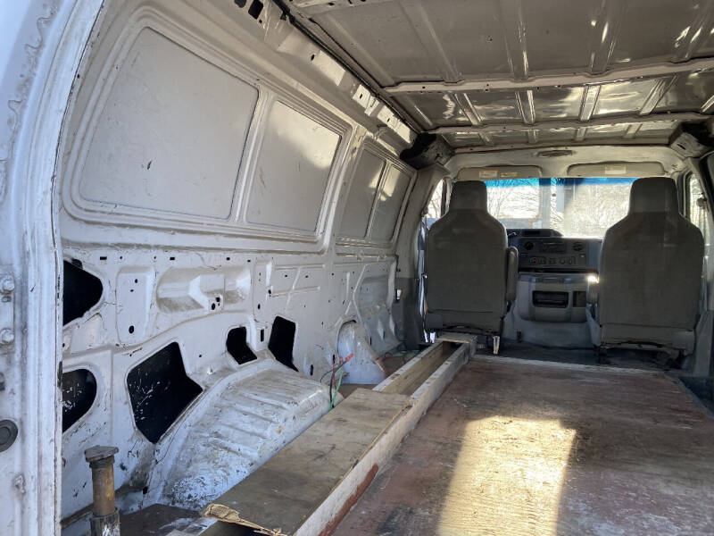 2013 Ford E-Series E-250