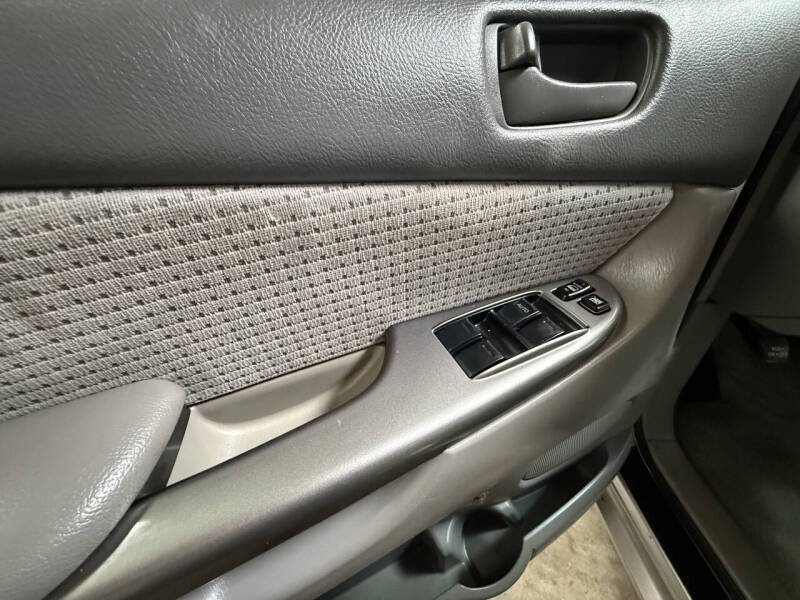 2006 Toyota Sienna LE 7 Passenger