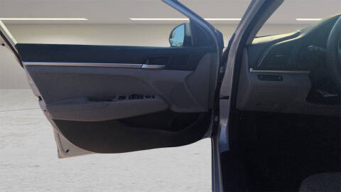 2019 Hyundai Elantra