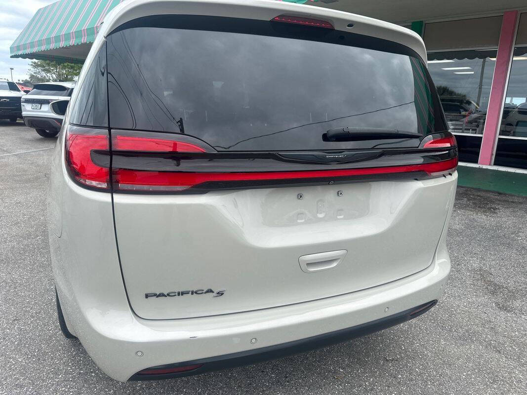 2021 Chrysler Pacifica for sale at Tropical Auto Sales in North Palm Beach, FL