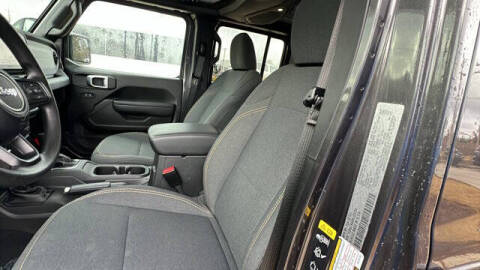 2024 Jeep Gladiator NightHawk