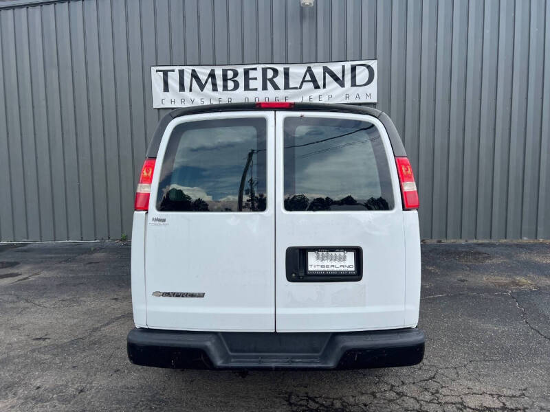 2018 Chevrolet Express 2500