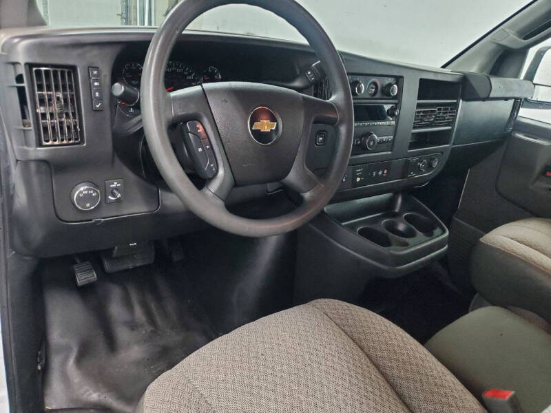 2018 Chevrolet Express 2500