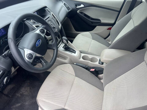 2013 Ford Focus SE
