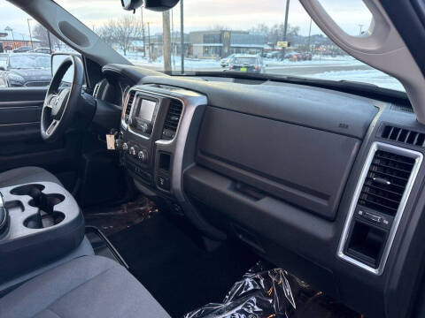 2023 RAM 1500 Classic SLT