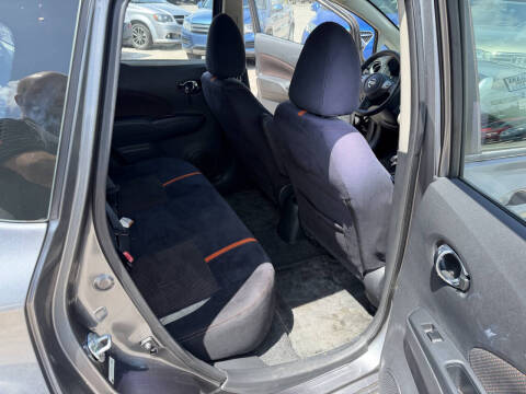 2016 Nissan Versa Note SR