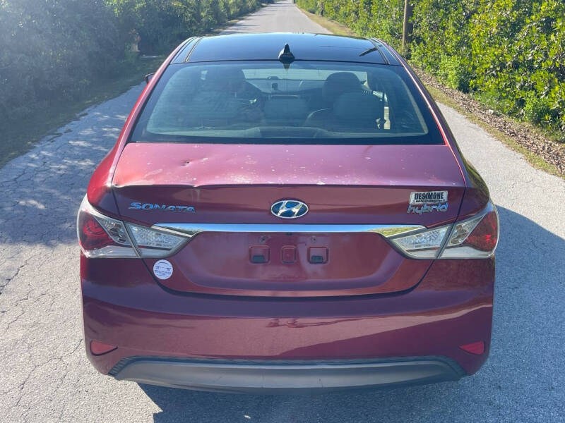 2011 Hyundai Sonata Hybrid