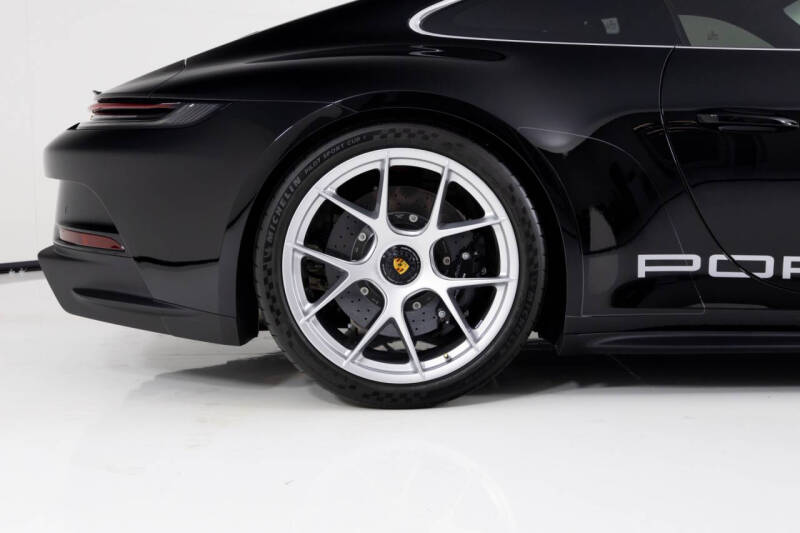 2024 Porsche 911 S/T