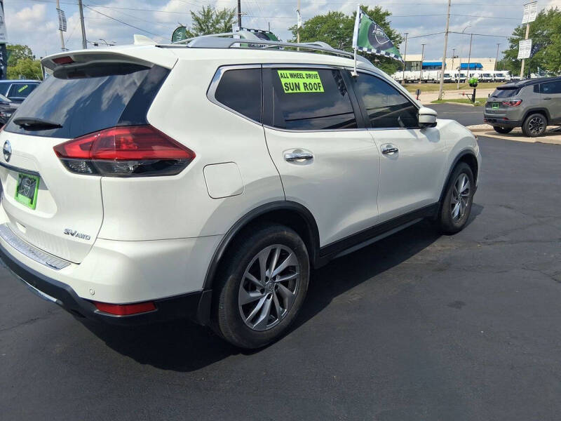 2020 Nissan Rogue SV