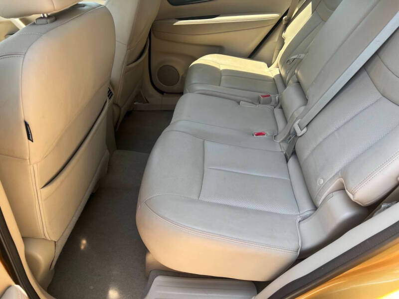 2014 Nissan Rogue SL