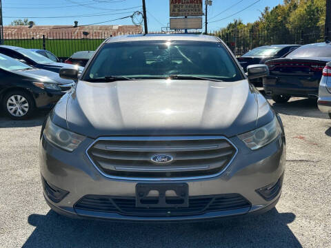 2014 Ford Taurus SEL