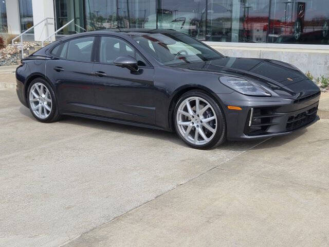 2024 Porsche Panamera 4