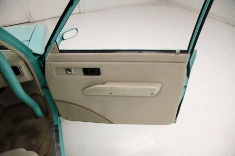 1982 Toyota Pickup Deluxe