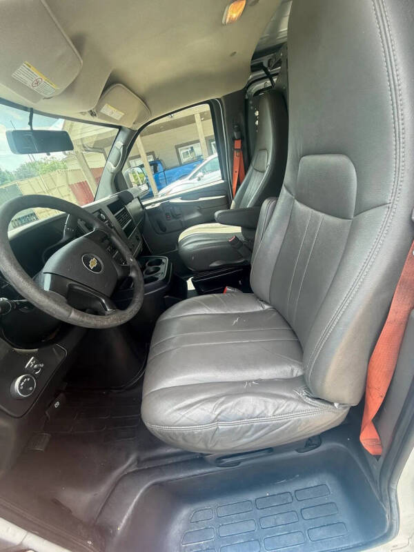 2013 Chevrolet Express 2500