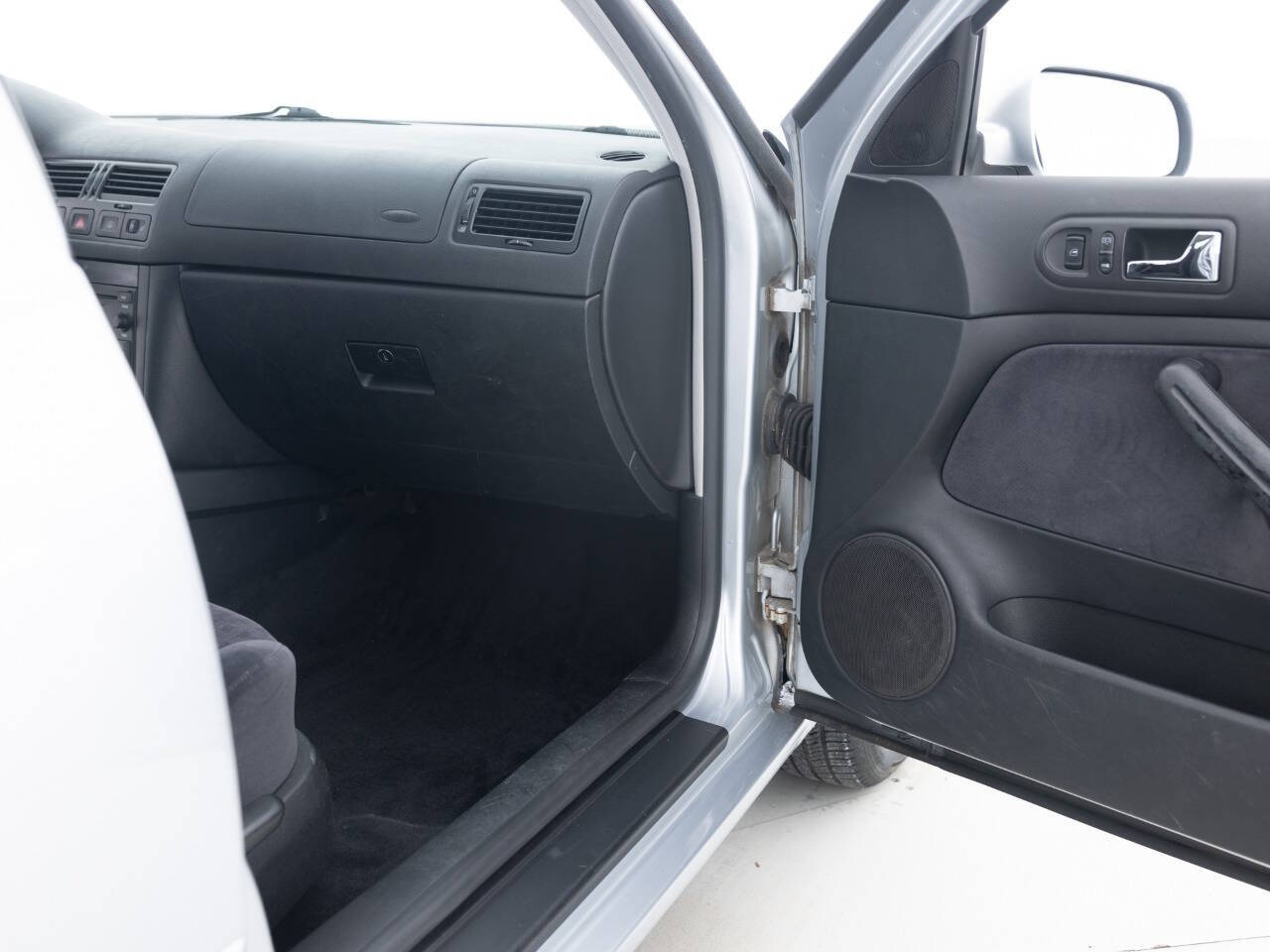 Used Car 2002 Volkswagen Jetta  Gls 4dr Sedan For Sale Under $10,000 In Coal City, Illinois