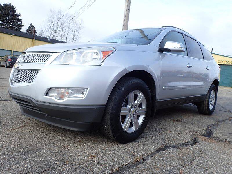 2010 Chevrolet Traverse for sale at RPM AUTO SALES in Lansing MI