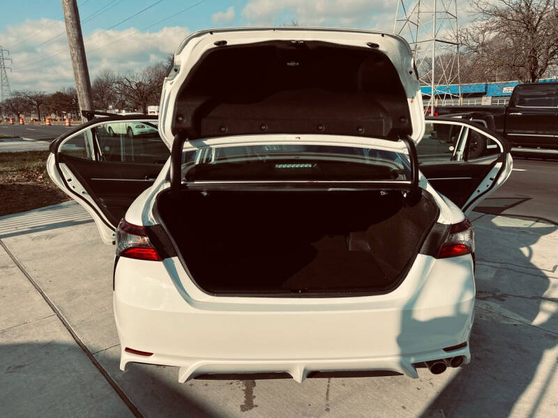 2021 Toyota Camry SE Nightshade