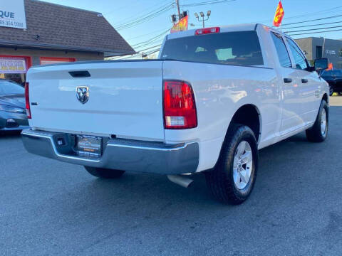 2024 RAM 1500 Classic