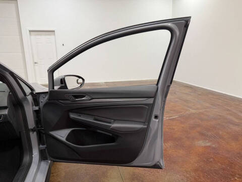 2022 Volkswagen Golf GTI Autobahn