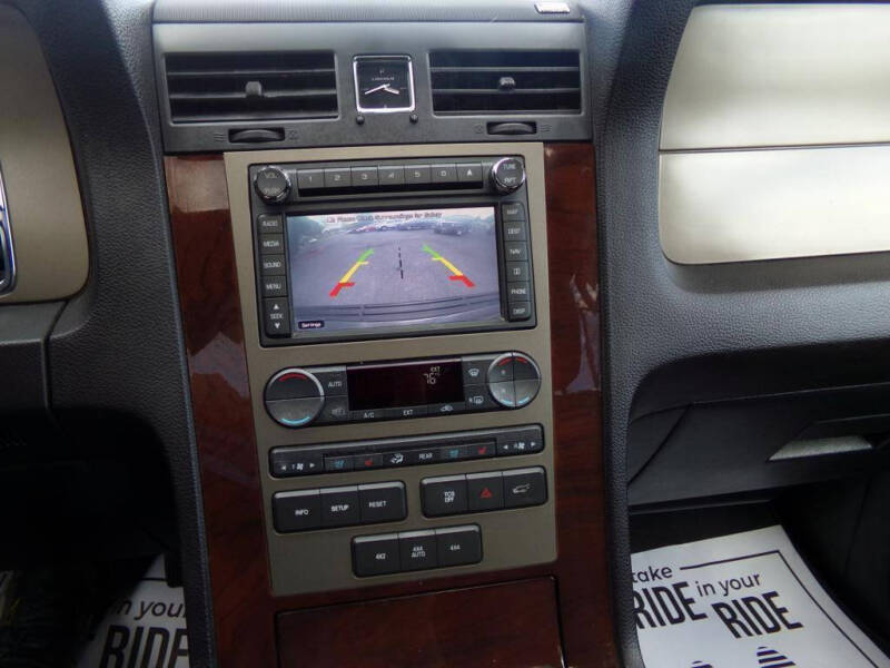 2014 Lincoln Navigator L