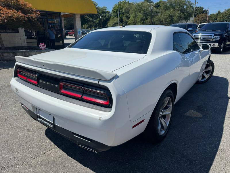 2019 Dodge Challenger SXT