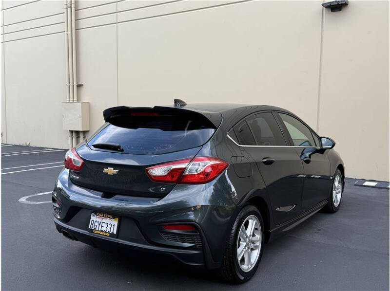 2017 Chevrolet Cruze LT Manual