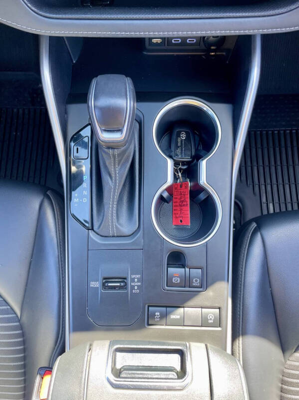 2022 Toyota Highlander XSE