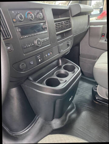 2021 Chevrolet Express 2500